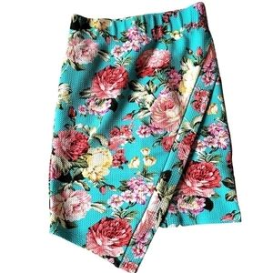 Floral Summer Assymetrical Mini Skirt Size Small